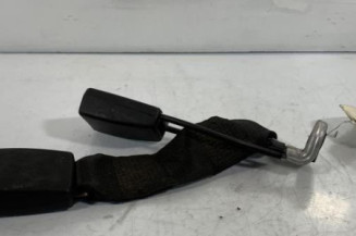 Attache ceinture arriere droit MERCEDES CLASSE E 210