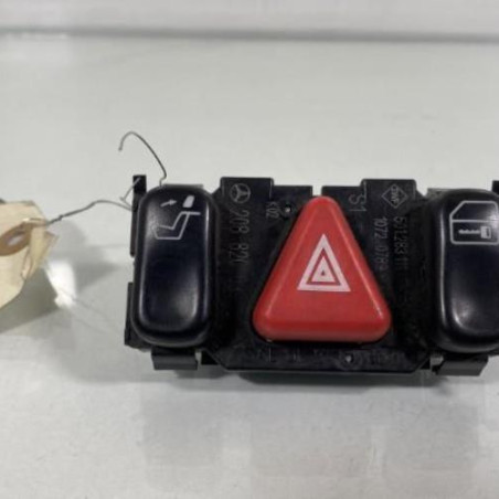 Bouton de warning MERCEDES CLASSE E 210 Photo n°1
