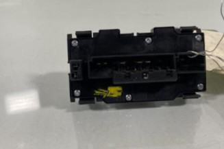 Bouton de warning MERCEDES CLASSE E 210