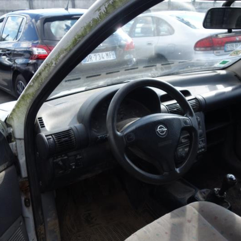 Boitier air bag OPEL COMBO B Photo n°8