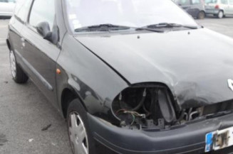 Moteur essuie glace avant RENAULT CLIO 2