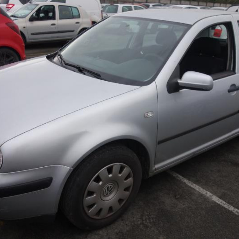 Pretensionneur de ceinture avant gauche VOLKSWAGEN GOLF 4 Photo n°4