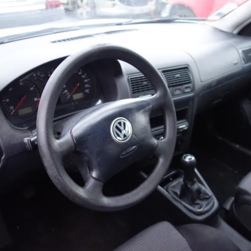 Pretensionneur de ceinture avant gauche VOLKSWAGEN GOLF 4 Photo n°8