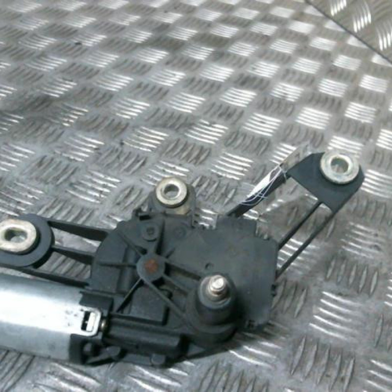 Moteur essuie glace arriere SKODA FABIA 1 Photo n°1