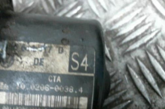 Bloc ABS (freins anti-blocage) SKODA OCTAVIA 1