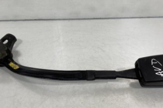 Attache ceinture avant droit VOLKSWAGEN PASSAT 4