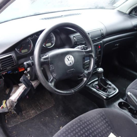 Etrier avant droit (freinage) VOLKSWAGEN PASSAT 4