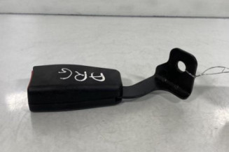 Attache ceinture arriere gauche HYUNDAI COUPE 2 Photo n°1