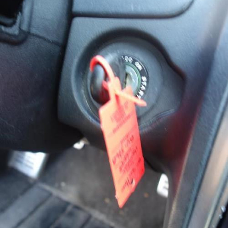 Pretensionneur de ceinture avant droit HYUNDAI COUPE 2 Photo n°14