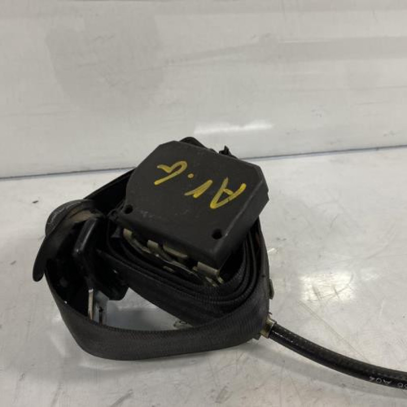 Pretensionneur de ceinture avant gauche VOLKSWAGEN GOLF 3 Photo n°2