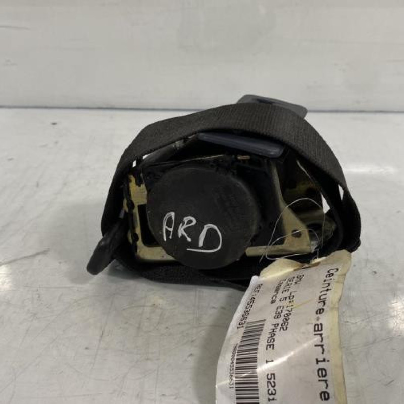 Ceinture arriere droit BMW SERIE 5 E39 Photo n°1