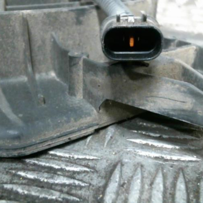 Moto ventilateur radiateur KIA RIO 1 Photo n°3