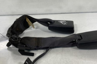 Attache ceinture arriere gauche MAZDA 6 1
