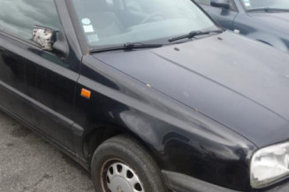 Etrier avant droit (freinage) VOLKSWAGEN GOLF 3