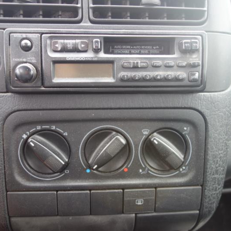 Etrier avant droit (freinage) VOLKSWAGEN GOLF 3 Photo n°6