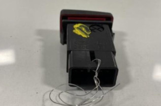 Bouton de warning HYUNDAI TRAJET
