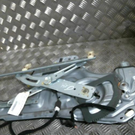 Leve vitre electrique avant droit HYUNDAI TRAJET Photo n°1