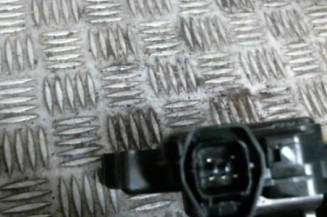 Serrure avant droit HYUNDAI TRAJET