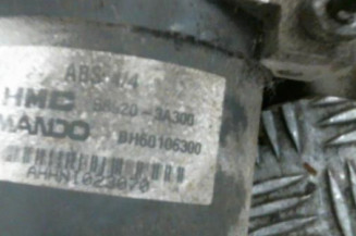 Bloc ABS (freins anti-blocage) HYUNDAI TRAJET