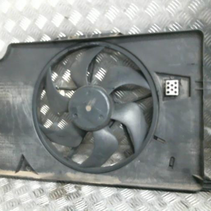 Moto ventilateur radiateur RENAULT LAGUNA 2 Photo n°1