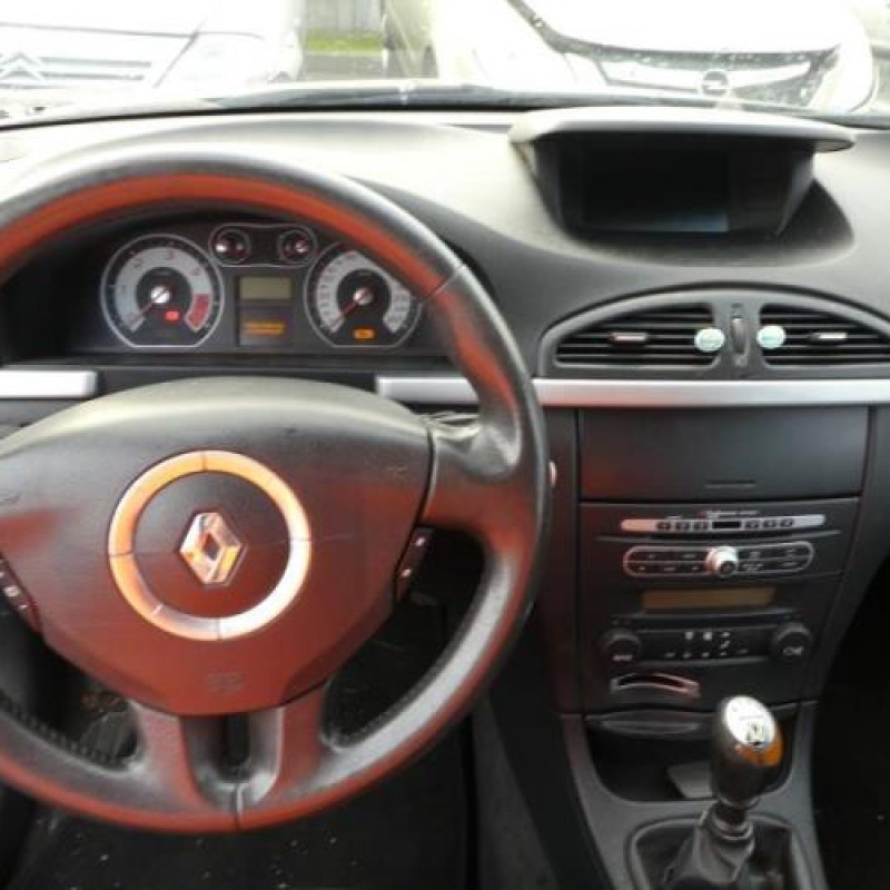 Moto ventilateur radiateur RENAULT LAGUNA 2 Photo n°11