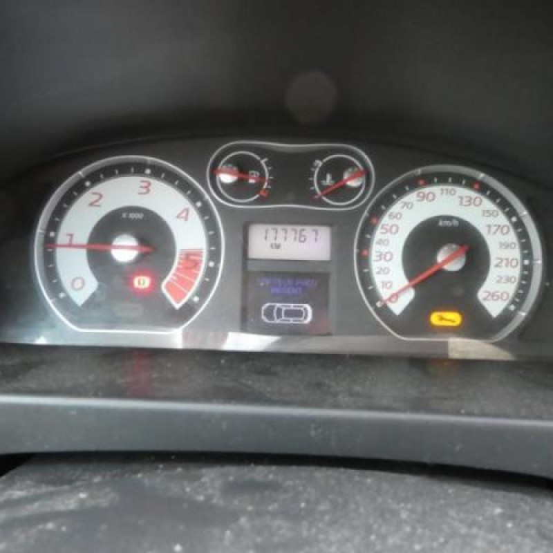 Moto ventilateur radiateur RENAULT LAGUNA 2 Photo n°14