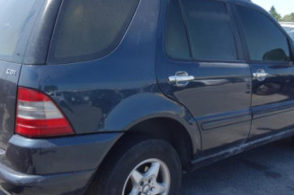 Porte arriere droit MERCEDES CLASSE M 163