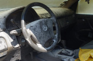 Pretensionneur de ceinture arriere gauche MERCEDES CLASSE M 163