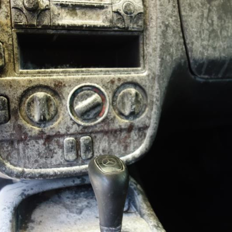 Pretensionneur de ceinture arriere gauche MERCEDES CLASSE M 163 Photo n°9