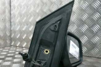 Retroviseur droit FORD FOCUS 2