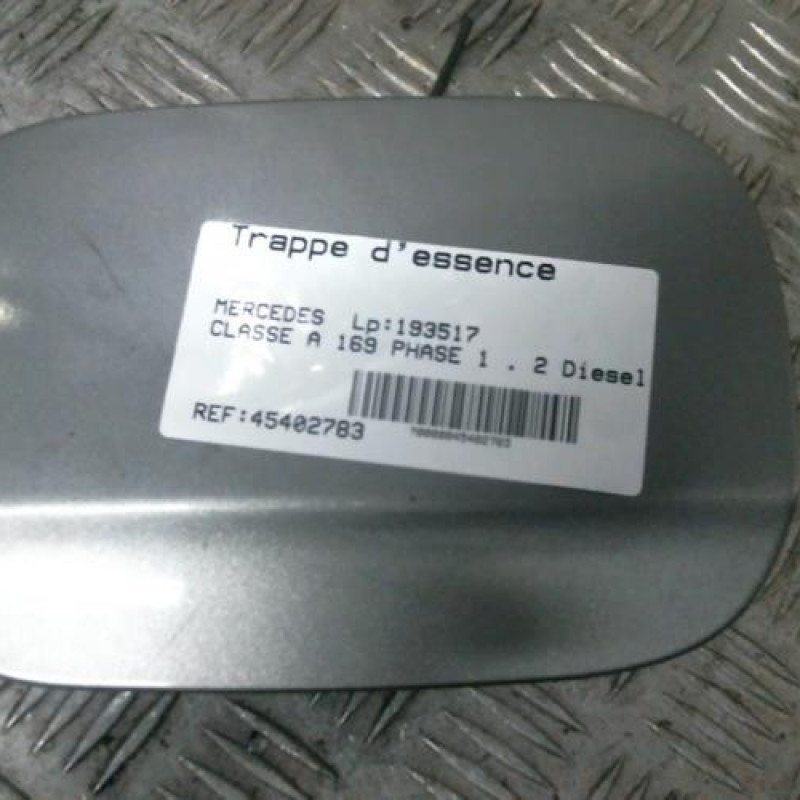 Trappe d'essence MERCEDES CLASSE A 169 Photo n°1