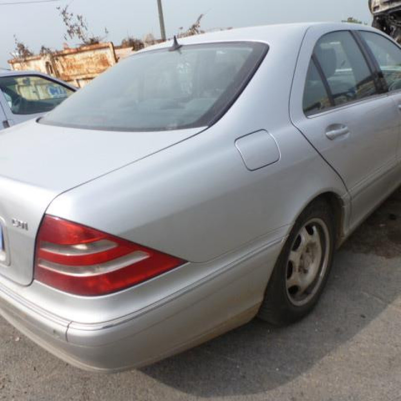 Pretensionneur de ceinture avant droit MERCEDES CLASSE S 220 Photo n°7