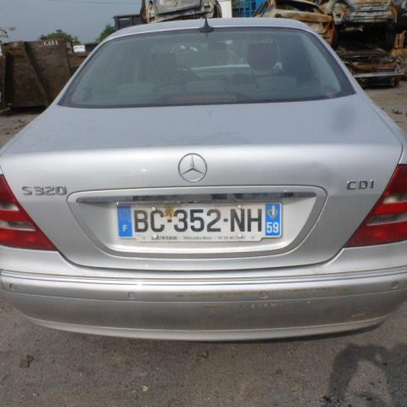 Pretensionneur de ceinture avant droit MERCEDES CLASSE S 220 Photo n°8