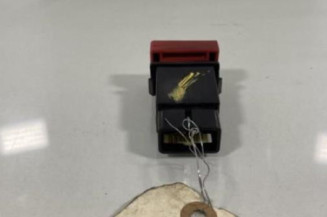Bouton de warning HYUNDAI ELANTRA 1