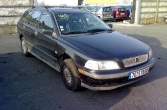 Porte avant droit VOLVO V 40 1