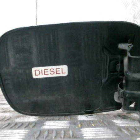 Trappe d'essence VOLVO V 40 1
