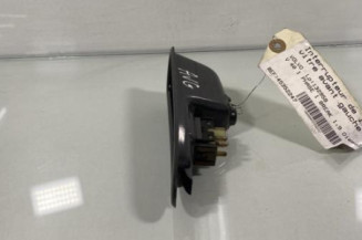 Interrupteur de leve vitre avant gauche VOLVO V 40 1