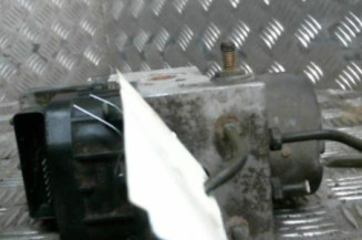 Bloc ABS (freins anti-blocage) VOLVO V 40 1