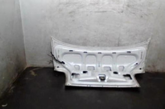 Malle/Hayon arriere SUZUKI BALENO 1
