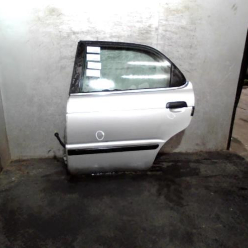 Porte arriere gauche SUZUKI BALENO 1 Photo n°1