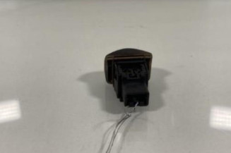Bouton de warning NISSAN NOTE 1