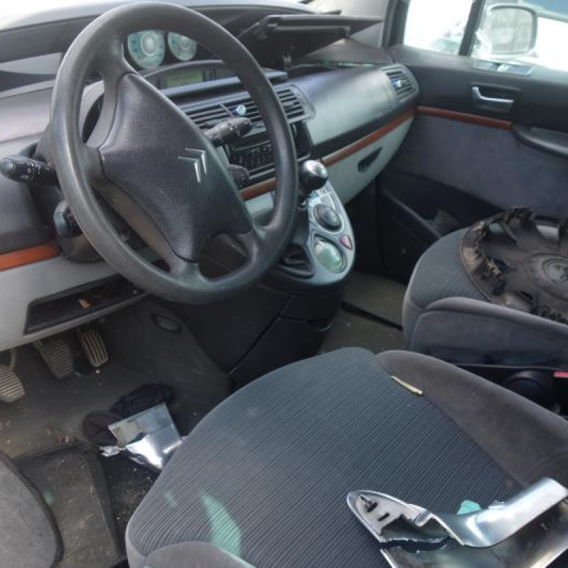 Moto ventilateur radiateur CITROEN C8 Photo n°8
