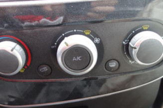 Commande chauffage RENAULT CLIO 4