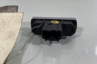 Bouton de warning FORD MONDEO 3