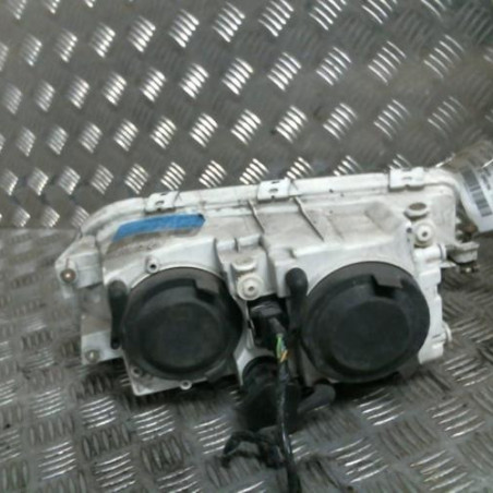 Optique avant principal droit (feux)(phare) VOLVO V 40 1
