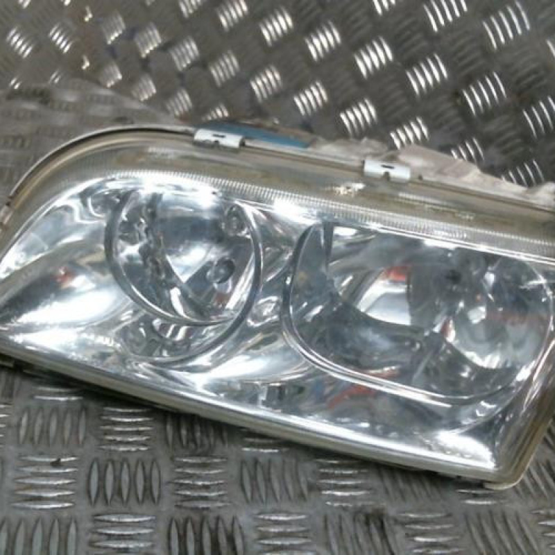 Optique avant principal gauche (feux)(phare) VOLVO V 40 1 Photo n°1