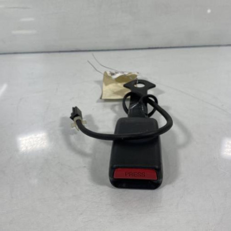 Attache ceinture avant droit MAZDA 6 1 Photo n°1