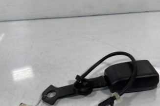 Attache ceinture avant droit MAZDA 6 1