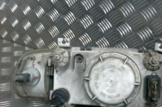 Optique avant principal gauche (feux)(phare) SKODA FELICIA
