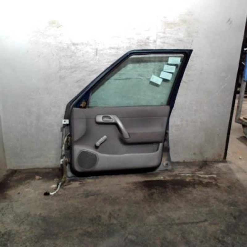 Porte avant droit SKODA FELICIA Photo n°2